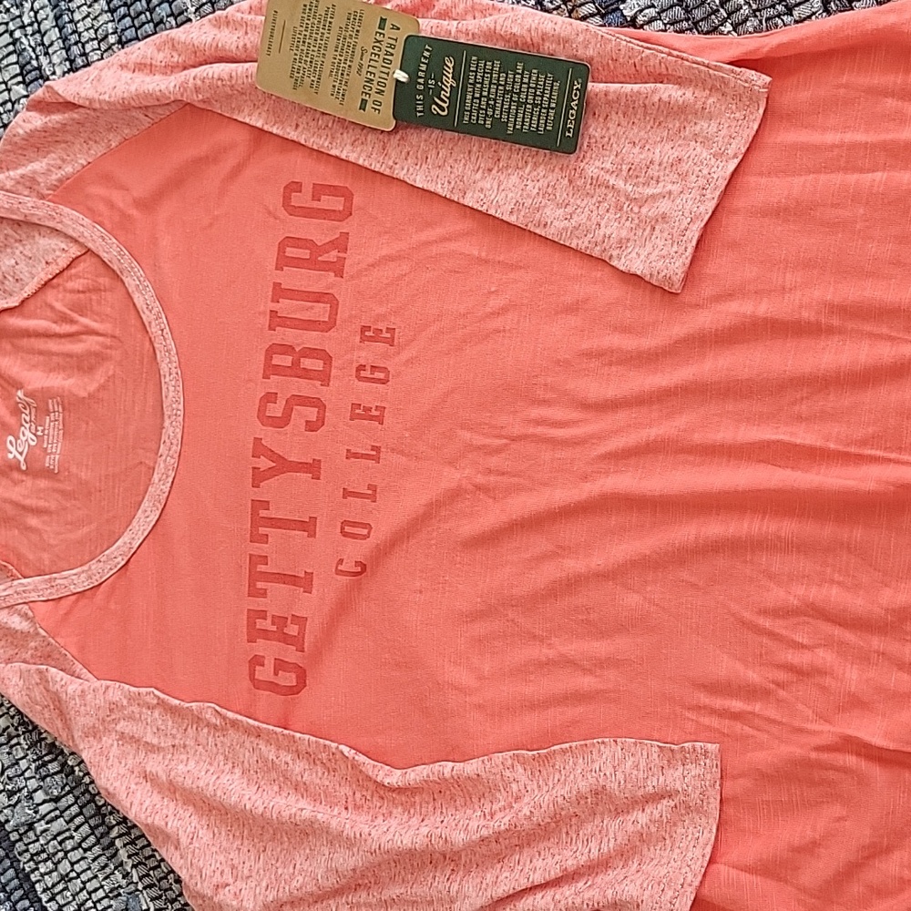 Gettysburg college Legacy vintage wear shirt